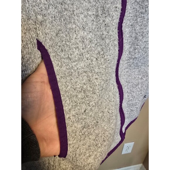 Marmot Women's Full-Zip Fleece Hoody. Size large gray and purple - Picture 4 of 10